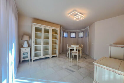 d3c5d6676963c14a6c54f5f4444a65a3 - 27