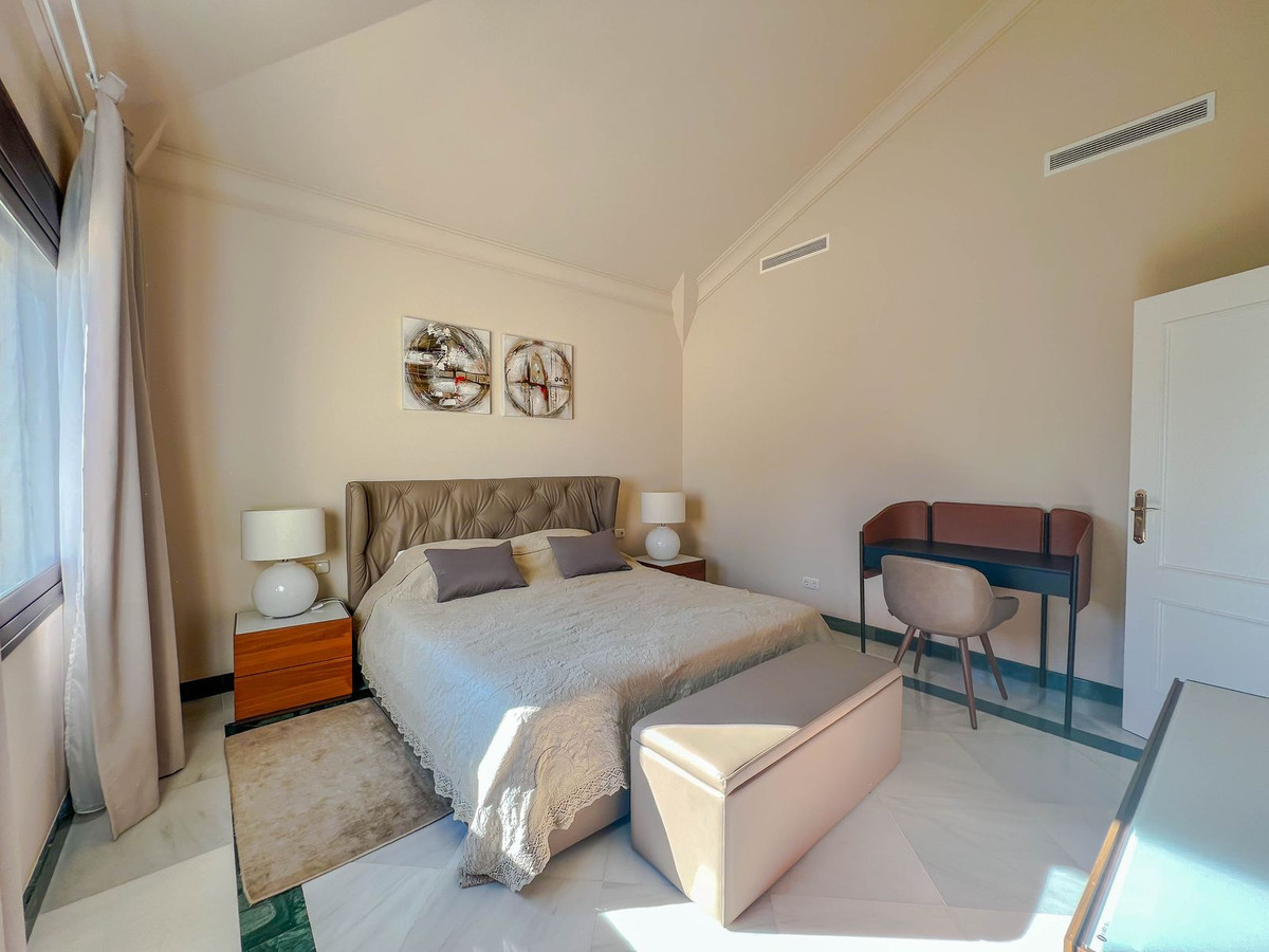 d3c5d6676963c14a6c54f5f4444a65a3 - 3