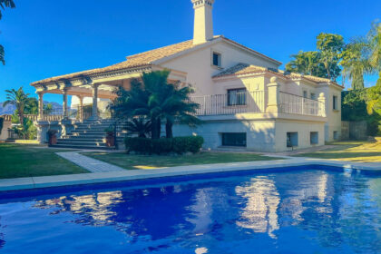 d3c5d6676963c14a6c54f5f4444a65a3 - 36