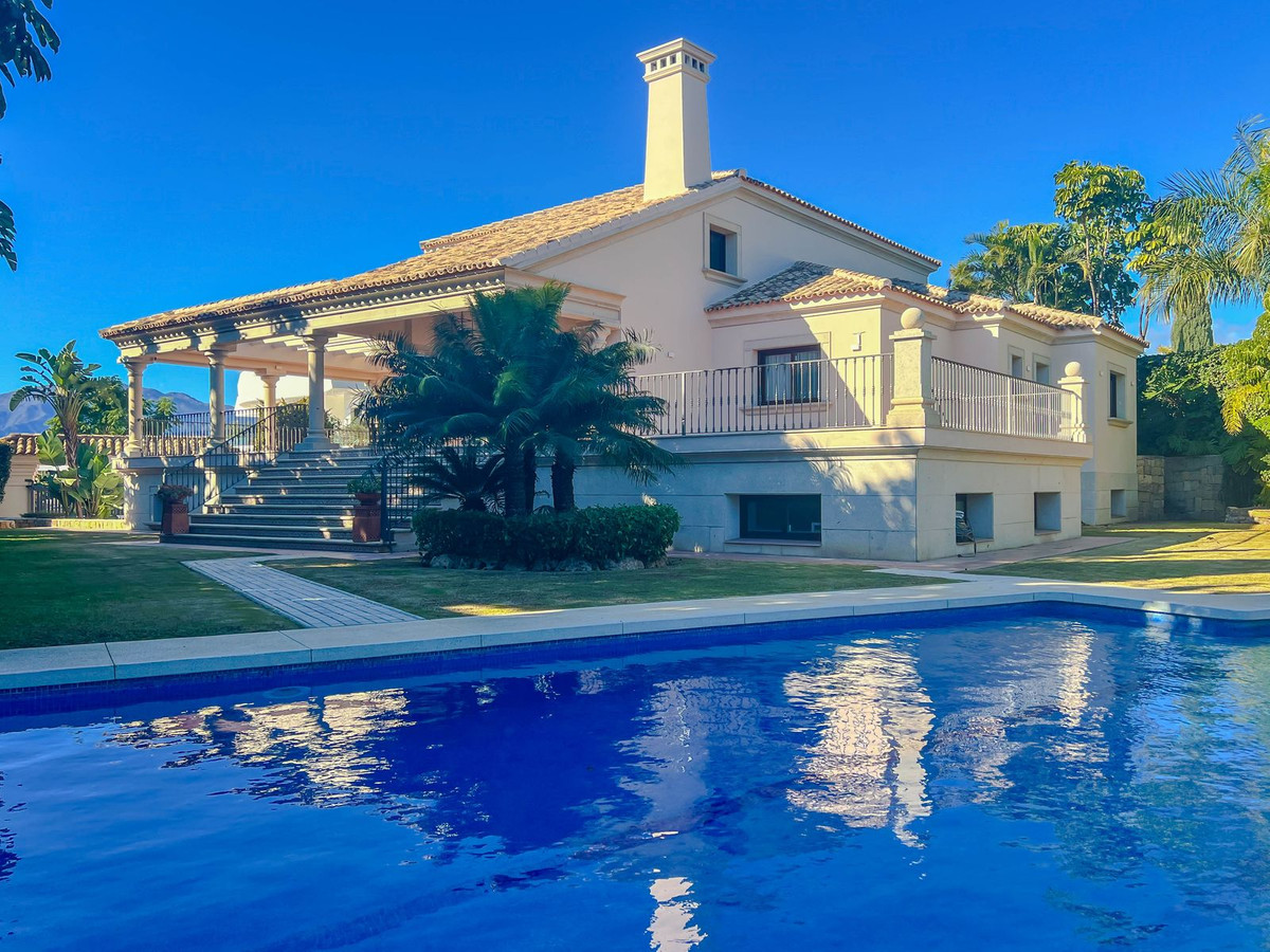 d3c5d6676963c14a6c54f5f4444a65a3 - 36