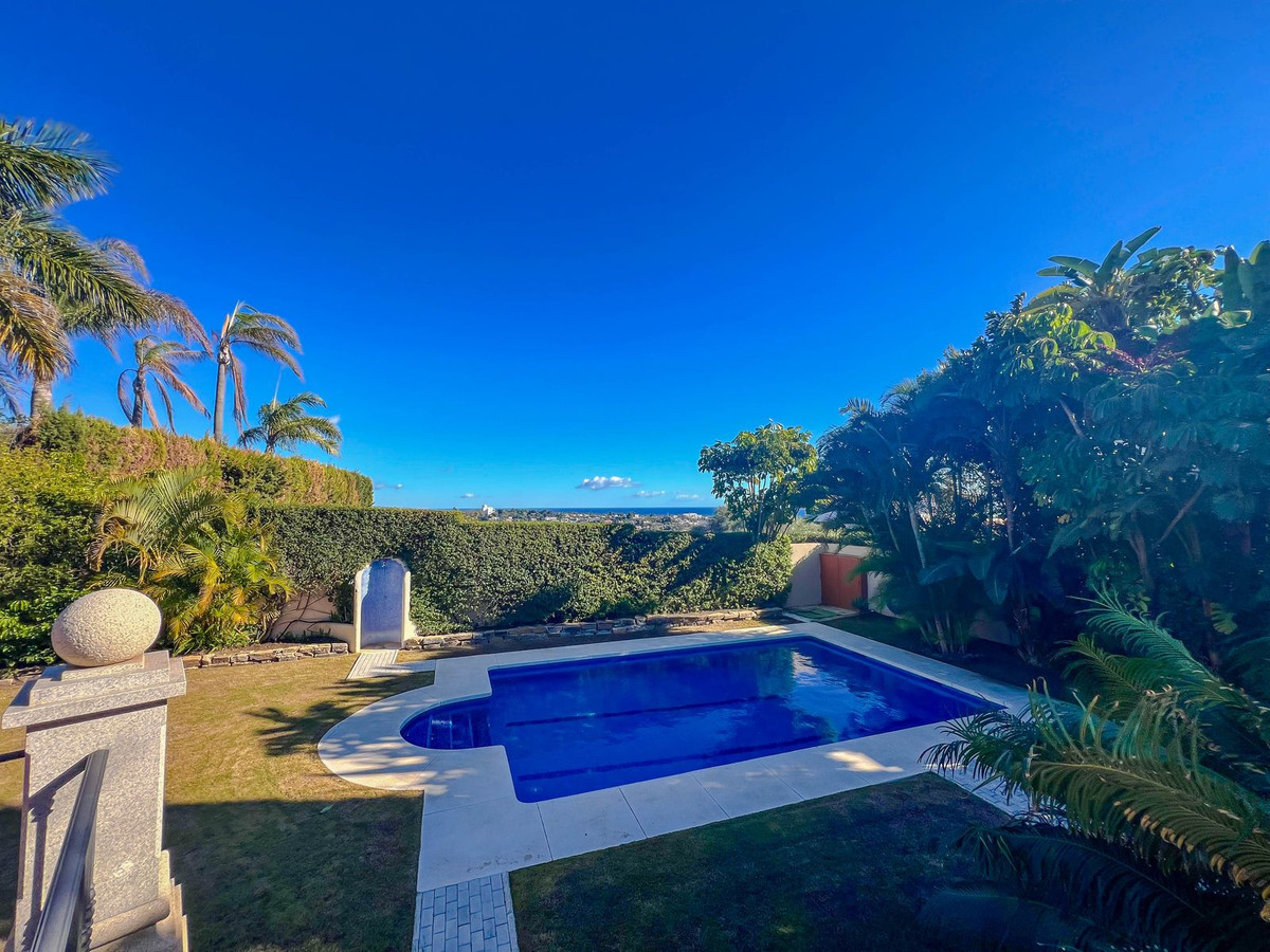 d3c5d6676963c14a6c54f5f4444a65a3 - 40