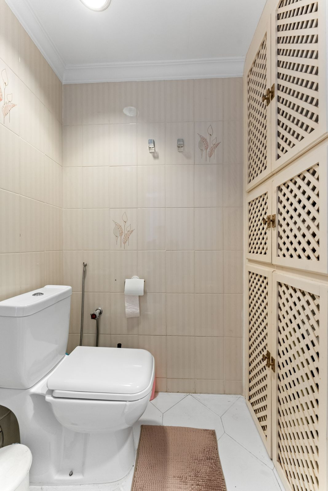 d3cee2e88c9f99965e2ac3a7921d406a - 18