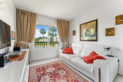 d3cee2e88c9f99965e2ac3a7921d406a - 19