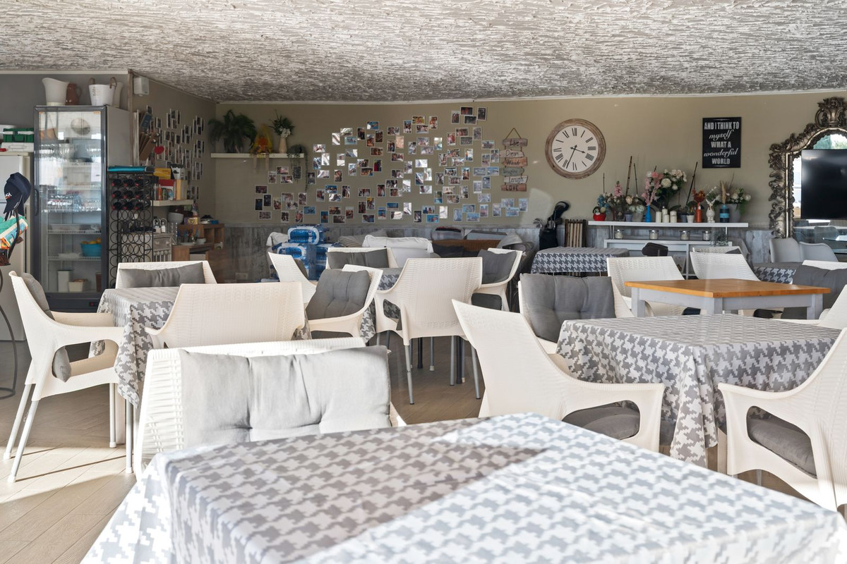 d3cee2e88c9f99965e2ac3a7921d406a - 27