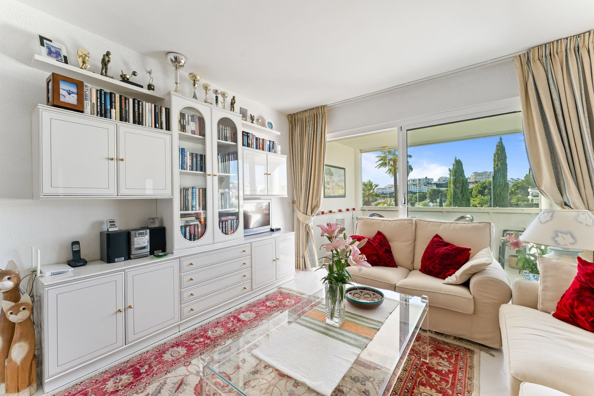 d3cee2e88c9f99965e2ac3a7921d406a - 3