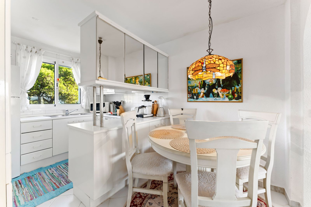 d3cee2e88c9f99965e2ac3a7921d406a - 9