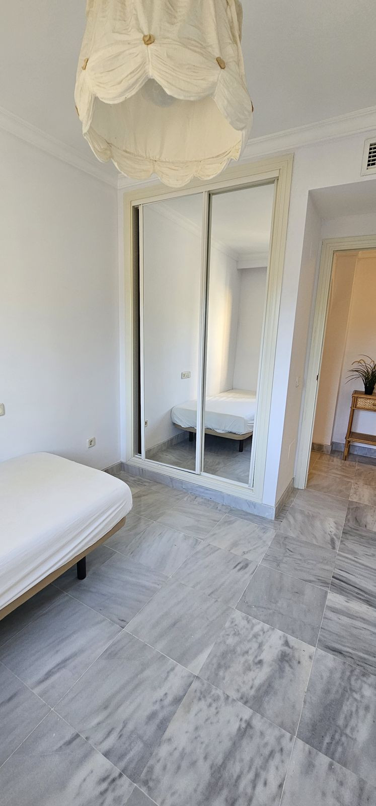 d3dfb8b995bc17853d7e2642204c395c - 20