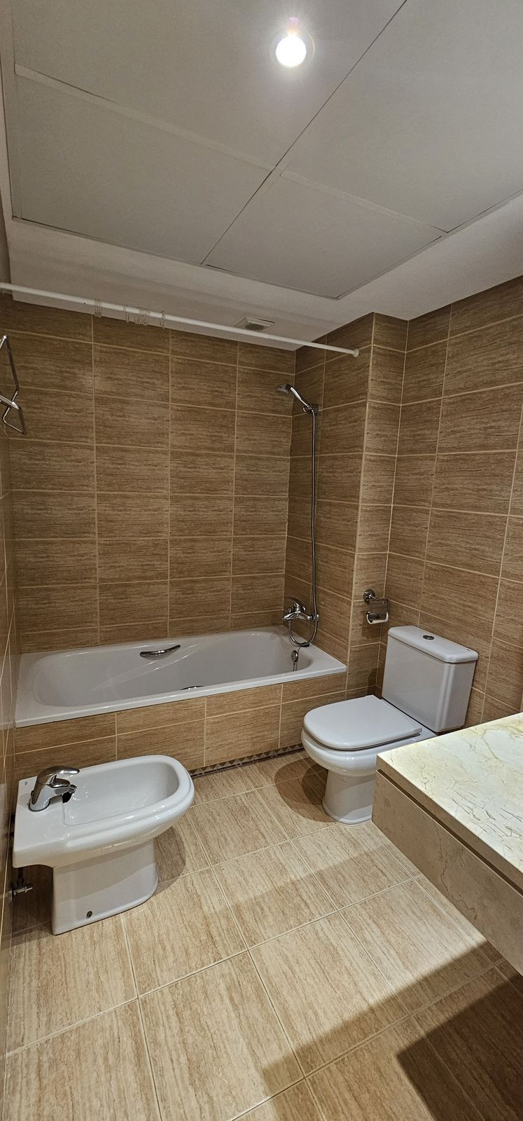 d3dfb8b995bc17853d7e2642204c395c - 23