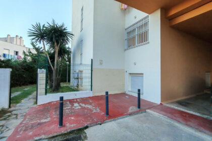 d404821f987948896433af50e3827253 - 10