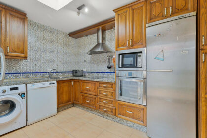 d45fc75789d83b779a9009266207ca2c - 11