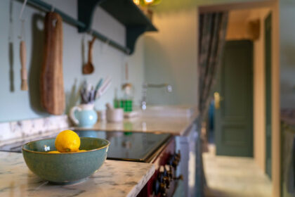 d4b8bac7d3e23c6f4269cab3321ef4c3 - 12