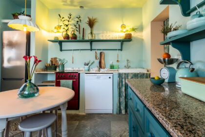 d4b8bac7d3e23c6f4269cab3321ef4c3 - 13