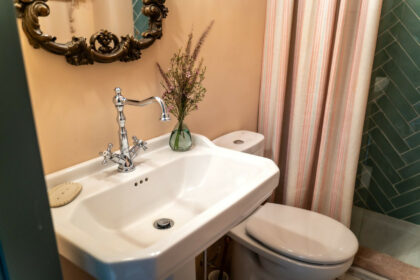 d4b8bac7d3e23c6f4269cab3321ef4c3 - 22