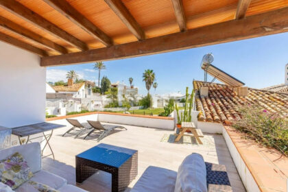 d4f79146daefaf0c3a5cacbcc7e3f301 - 18