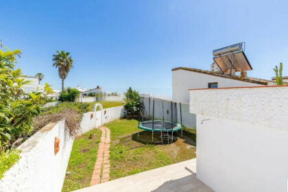 d4f79146daefaf0c3a5cacbcc7e3f301 - 21