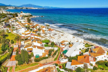 d4f79146daefaf0c3a5cacbcc7e3f301 - 23