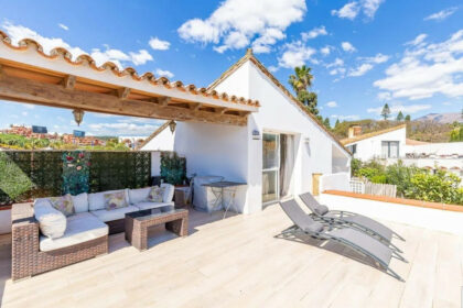 d4f79146daefaf0c3a5cacbcc7e3f301 - 24