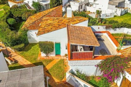 d4f79146daefaf0c3a5cacbcc7e3f301 - 28