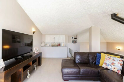 d4f79146daefaf0c3a5cacbcc7e3f301 - 6