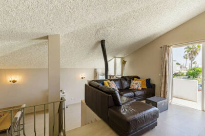 d4f79146daefaf0c3a5cacbcc7e3f301 - 9