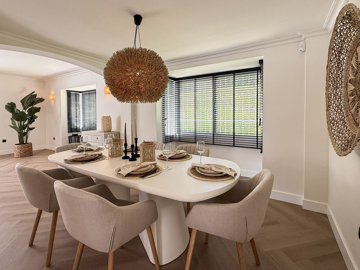 d530065f3060b2e1d1d1d4337a8df425 - 19