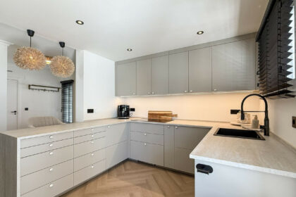 d530065f3060b2e1d1d1d4337a8df425 - 25