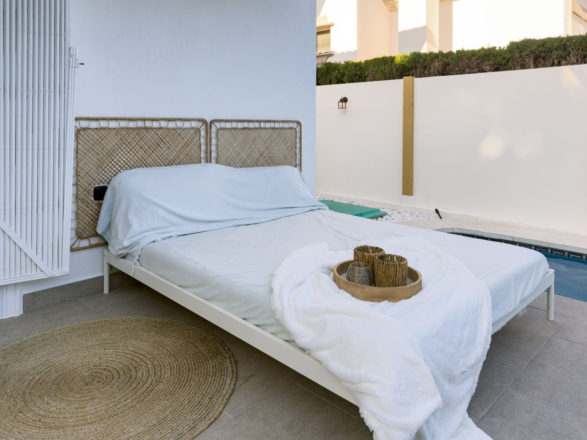 d530065f3060b2e1d1d1d4337a8df425 - 7