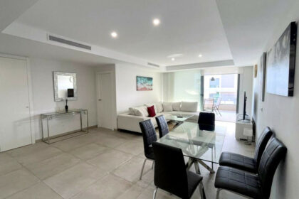 d595f3620154f2a0c246c188f7b4c276 - 1