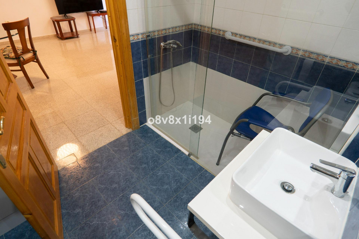 d5a529cd75cd15f46c7b615481f16cb5 - 28