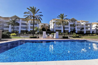 d73a06386399be02d5d3c047c1be96ee - 15