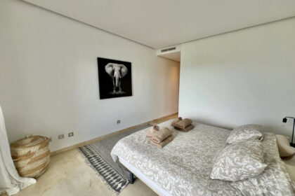 d73a06386399be02d5d3c047c1be96ee - 26