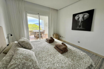 d73a06386399be02d5d3c047c1be96ee - 6