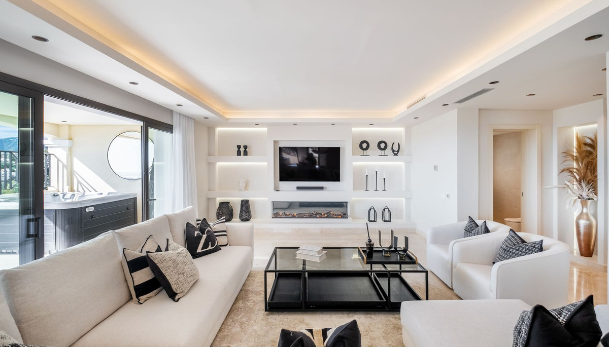 d77f7e9c0f5ae5741dfefd023862cda0 - 22