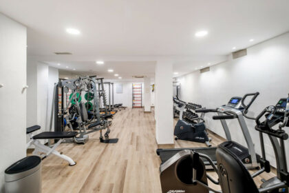 d77f7e9c0f5ae5741dfefd023862cda0 - 25