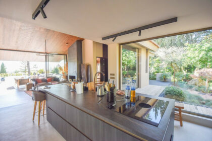 d959c82f96bcb6f9e7d160c48b06ee84 - 13