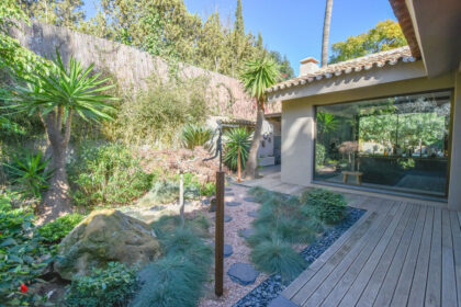 d959c82f96bcb6f9e7d160c48b06ee84 - 26