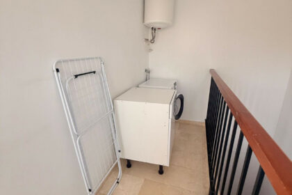 d9e31d49fc83bacff0444d875487964e - 18