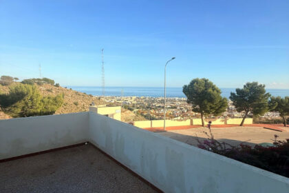 d9e31d49fc83bacff0444d875487964e - 2