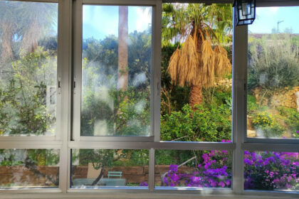 da0a44b696f48bec82589db47a88295b - 15