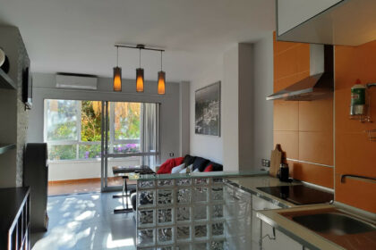 da0a44b696f48bec82589db47a88295b - 26