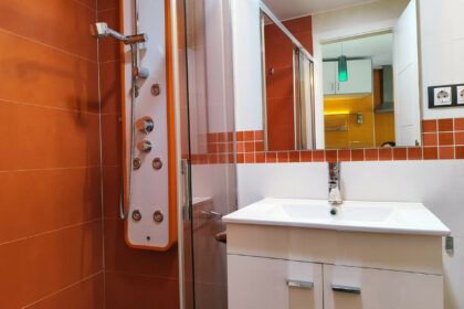 da0a44b696f48bec82589db47a88295b - 35