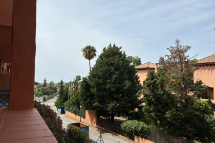 da0f0c1cb5a64afd6824e9c85aefaf64 - 17