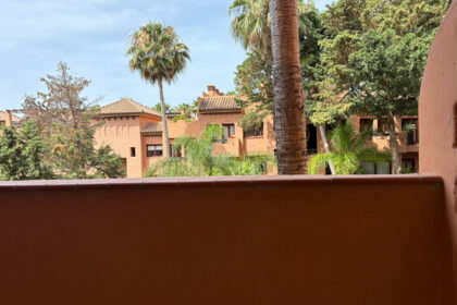 da0f0c1cb5a64afd6824e9c85aefaf64 - 18