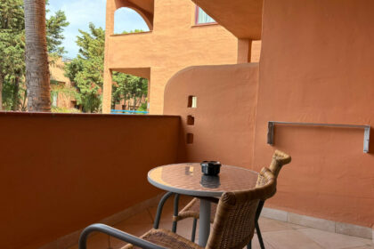 da0f0c1cb5a64afd6824e9c85aefaf64 - 19