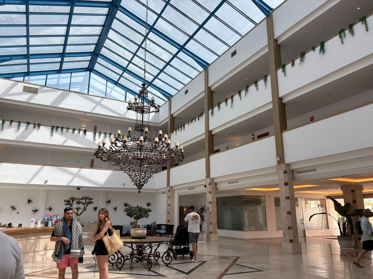 da0f0c1cb5a64afd6824e9c85aefaf64 - 4