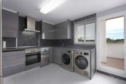 da90b47de64804eedc338dbba3a6c9fa - 2