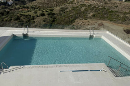 dac3a60d39f46532271d35c5e54a85df - 25