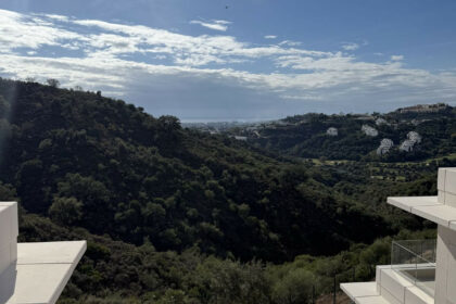 dac3a60d39f46532271d35c5e54a85df - 28