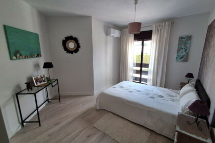 dae5d7c5ba466b6780109805bf2ad028 - 30