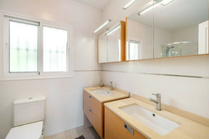 db5b61f821259f2bed29df7092e1930a - 14